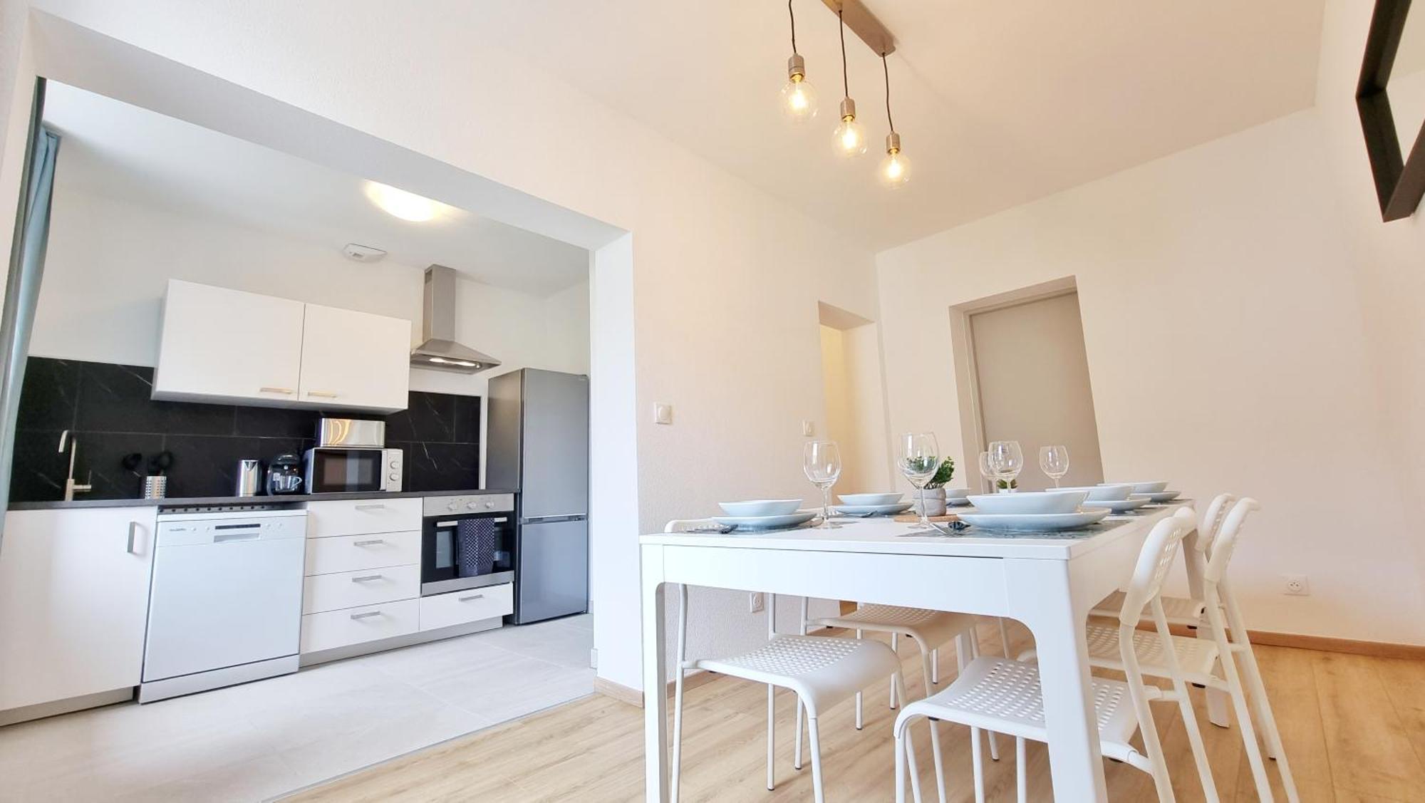 Le Triplex - 5 Chambres - 10 Pers- Fibre - Relax Bnb Mulhouse Exteriör bild